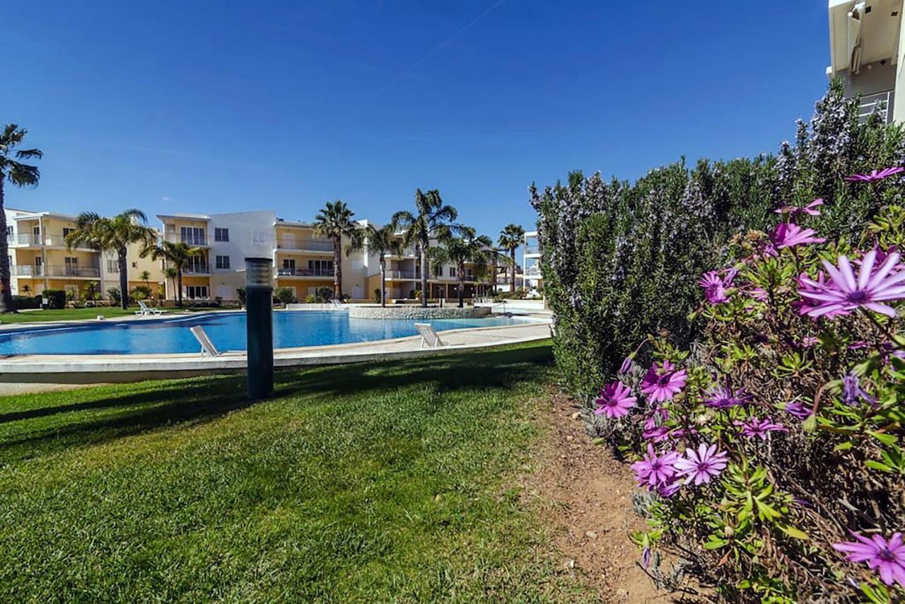 Sea And Pool At Vila Da Praia ألفور المظهر الخارجي الصورة
